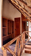 KAAJ NDOMI