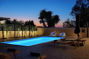 Verde De Luna Villa
