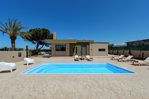 Verde De Luna Villa