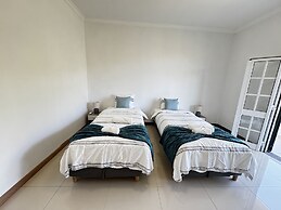 Wolf Villa