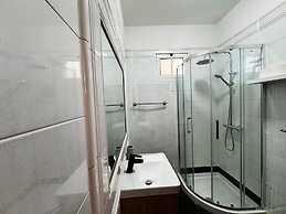 Wolf Villa