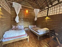 Happy Lemon Tree Lodge