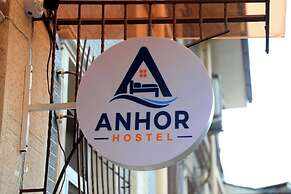 Anhor Hostel & Hotel in City Centr