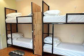 Anhor Hostel & Hotel in City Centr