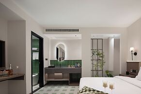 K.K Fashion Hotel