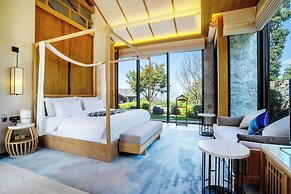 Clouds Villa
