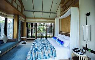 Clouds Villa