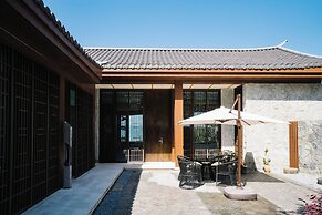 Clouds Villa