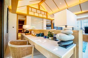 Clouds Villa