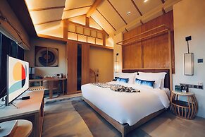 Clouds Villa
