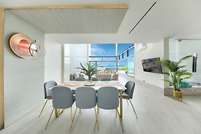Luxury Sunset House Home Gym Cinema