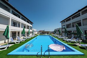 Weekend Family Hotel