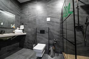 Weekend Family Hotel