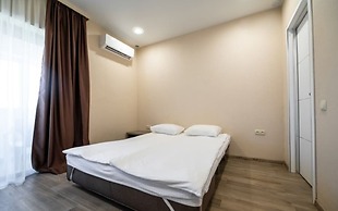 Weekend Family Hotel