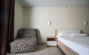 Weekend Family Hotel