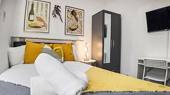 Modern Retreat in Birmingham