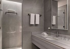 Ray Hotel by Cloud 7