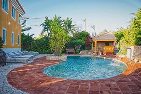 Villa With Pool, Meia Praia Beach, Lagos