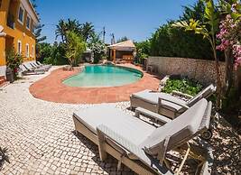 Villa With Pool, Meia Praia Beach, Lagos