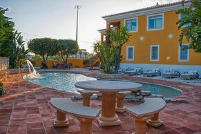 Villa With Pool, Meia Praia Beach, Lagos