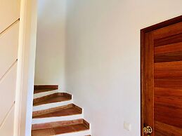 Villa With Pool, Meia Praia Beach, Lagos