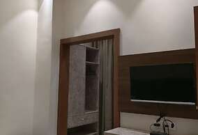 Hotel Tulsi Tower