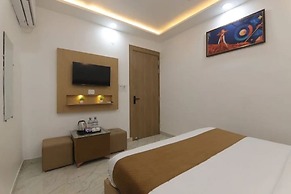 HOTEL GANGA STONE