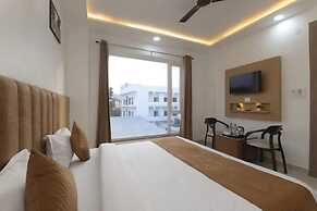HOTEL GANGA STONE