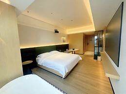 Baogeli Landmark Sky Hotel