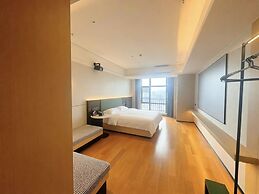 Baogeli Landmark Sky Hotel