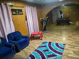 Giggle Guest House