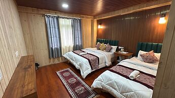 Lotus Inn Blue Pine