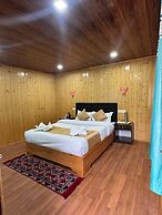 Lotus Inn Blue Pine