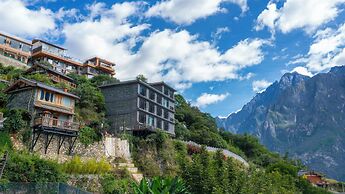 Tiger Leaping Gorge yachajiao Manor
