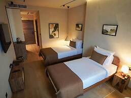 Zyra boutique hotel