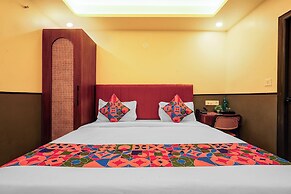 Fabhotel Bob'S