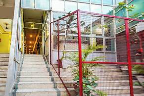 Fabhotel Bob'S