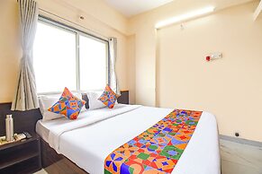 Fabhotel Himalay Guest House