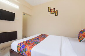 Fabhotel Himalay Guest House