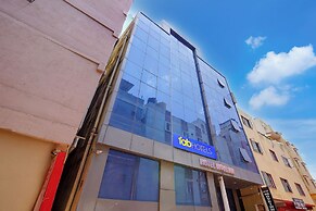 Fabhotel Move Inn