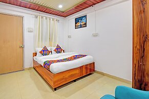 Fabhotel Om Sai