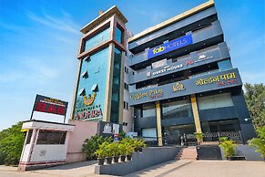 Fabhotel Om Sai