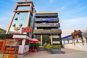 Fabhotel Om Sai