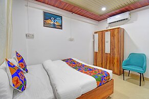 Fabhotel Om Sai