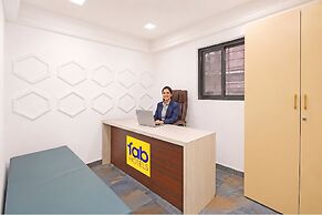 Fabhotel Om Sai