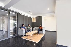 Fabhotel Prime Hush & Suites
