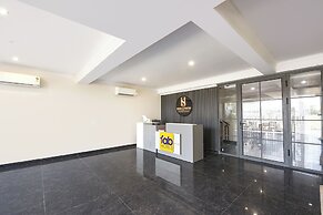 Fabhotel Prime Hush & Suites