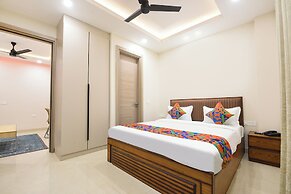 Fabhotel Prime Hush & Suites