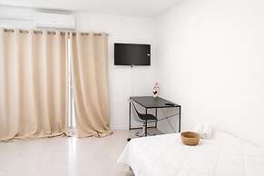 Alicante Beach Hostel