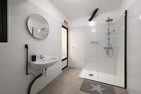 Alicante Beach Hostel